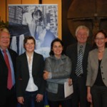 (v.l.n.r.: Dr. Thomas Antkowiak, Christine Burmann (NMRZ), Dr. Doris Katheder (CPH), Bürgermeister Horst Förther, Inge Rehm (Fenster zur Welt)